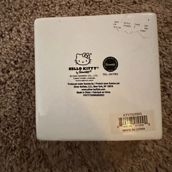 Hello Kitty Box Decor - Picture 2 of 4